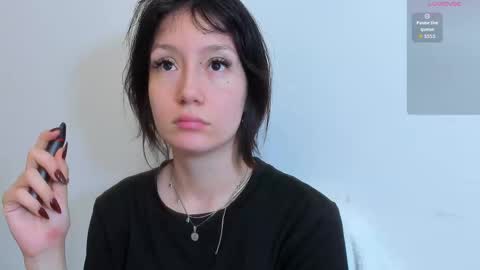 Snapshot of maibys_cute chatting on October 24, 3:47 am maibys online show from October 24, 3:47 am