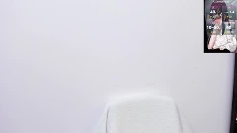 Snapshot of maibys_cute chatting on November 28, 3:53 am maibys online show from November 28, 3:53 am