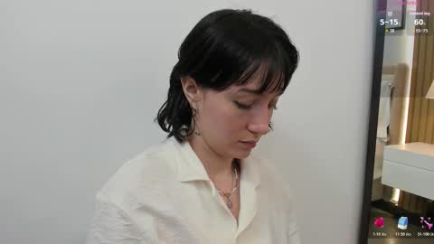 Snapshot of maibys_cute chatting on November 29, 3:42 am maibys online show from November 29, 3:42 am