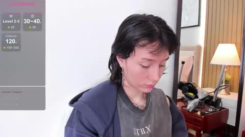 Snapshot of maibys_cute chatting on November 30, 3:32 am maibys online show from November 30, 3:32 am