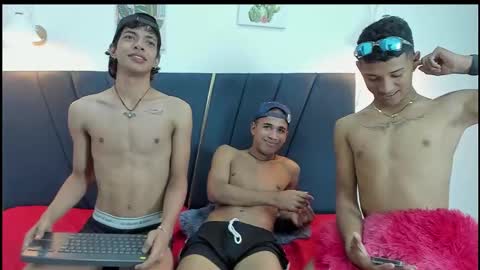 Snapshot of maicol_cum23 chatting on September 20, 1:28 am maicol_cum23 online show from September 20, 1:28 am