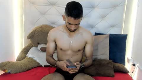 Snapshot of maicolparker0 chatting on March 19, 1:37 pm maicolparker0 online show from March 19, 1:37 pm