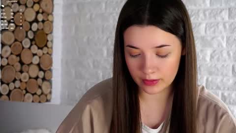 Lucy online show from October 11, 3:28 am