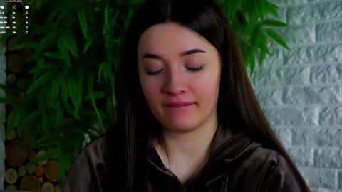 Lucy online show from March 31, 12:23 am