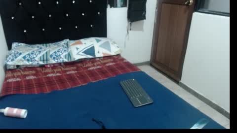 maidy_19 online show from October 9, 9:13 pm