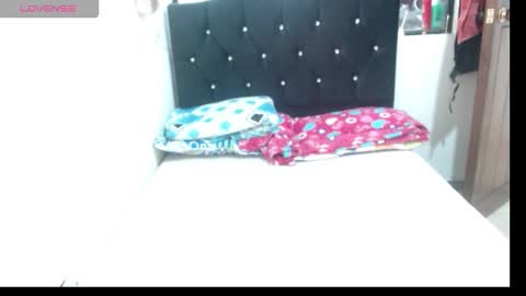 maidy_19 online show from October 17, 2:26 am