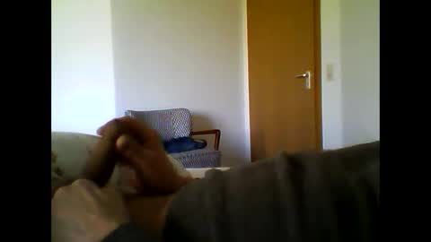 maik12345678900000 online show from February 23, 1:08 pm