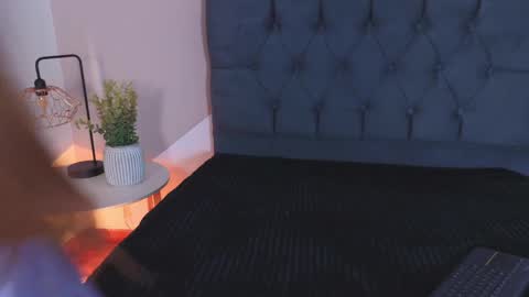 Mailin online show from April 9, 10:26 pm