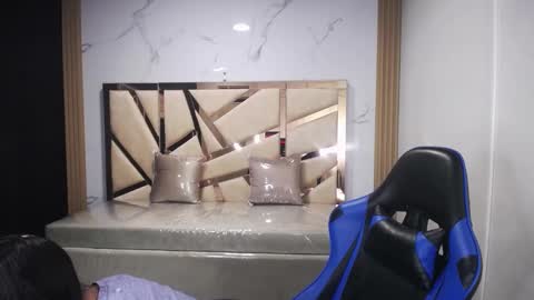 Snapshot of maily_a_ chatting on October 29, 3:09 am Maily online show from October 29, 3:09 am