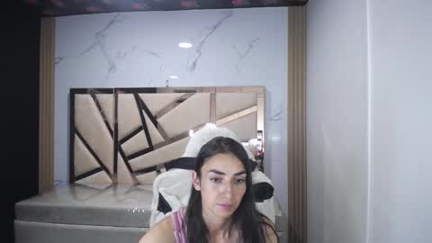 Snapshot of maily_a_ chatting on November 25, 2:55 am Maily online show from November 25, 2:55 am