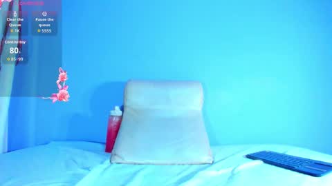 Mailyn online show from March 3, 8:26 pm