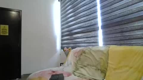 mainlypov online show from October 24, 8:27 pm