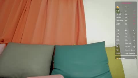 Snapshot of maison_sofiaa chatting on January 31, 6:46 am online show from January 31, 6:46 am