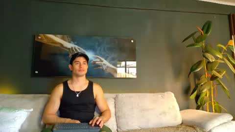 Snapshot of maisonbastian chatting on July 1, 8:08 pm Bastian Arslan online show from July 1, 8:08 pm