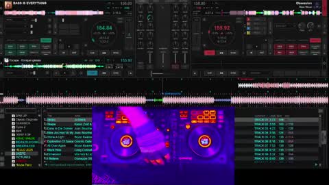 Snapshot of maitai42 chatting on May 5, 12:40 am Maitai42 online show from May 5, 12:40 am