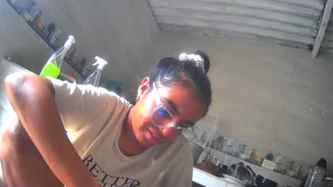 maite2020 online show from December 28, 6:18 pm