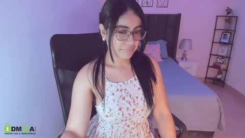 Snapshot of maite_kanes chatting on November 19, 4:56 am Maite online show from November 19, 4:56 am