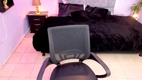 Snapshot of maite_stone1 chatting on September 30, 3:55 am MAITE STONE1 online show from September 30, 3:55 am