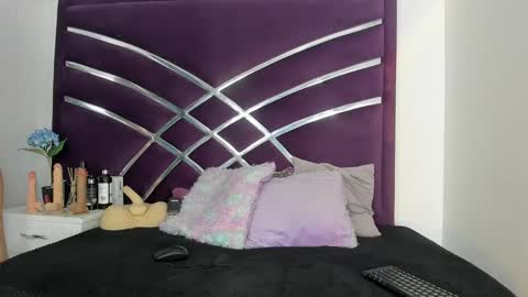 Snapshot of maiteht chatting on September 22, 9:39 pm maite online show from September 22, 9:39 pm