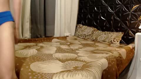 Annalyn online show from February 20, 4:46 pm