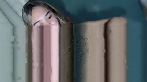 majesticcock_kyla online show from June 1, 7:10 am