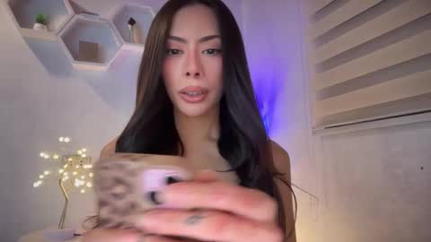 Lovely online show from February 11, 10:20 am