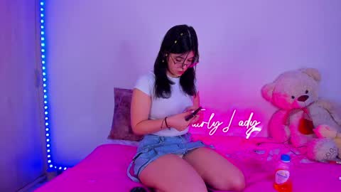 Snapshot of majo_gallego chatting on December 12, 3:54 am majito online show from December 12, 3:54 am