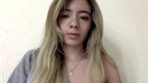 majo_gomezz online show from March 16, 5:44 am