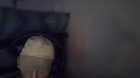 Snapshot of majorb986 chatting on October 2, 7:43 pm majorb986 online show from October 2, 7:43 pm