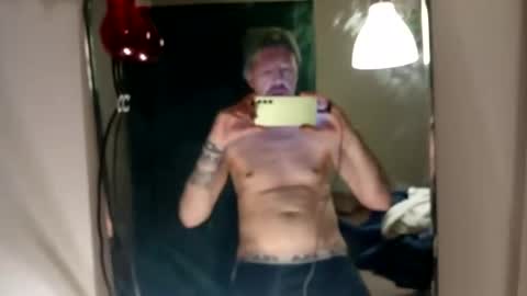 majorxoxo online show from February 18, 2:16 am