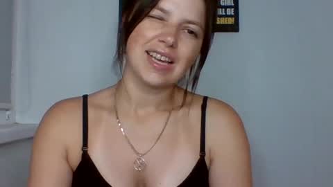 make_mesmile online show from July 28, 6:20 pm