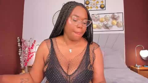 Snapshot of makena_gh chatting on October 7, 3:14 am makena online show from October 7, 3:14 am