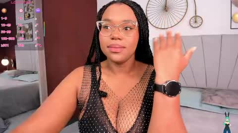 makena online show from April 23, 3:19 am