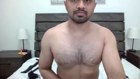 Snapshot of makeyousatisfied12 chatting on March 1, 1:40 am Rakesh Slave online show from March 1, 1:40 am
