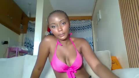 Eva online show from April 15, 1:18 pm