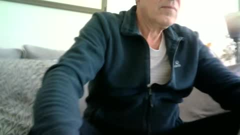 makis8989 online show from February 23, 9:55 am