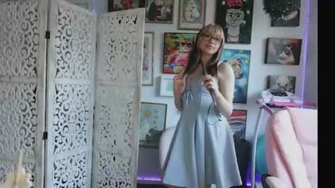 Snapshot of makiyahbelle2 chatting on July 27, 4:30 am MakiyahBelle online show from July 27, 4:30 am