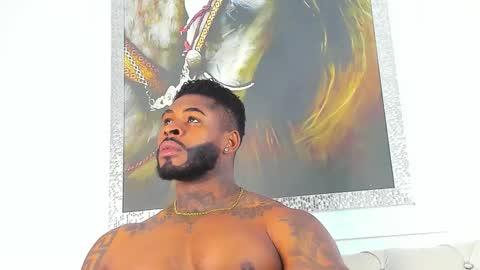 Makonnen online show from September 17, 8:10 pm