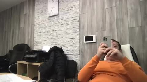 maksoffice online show from March 2, 10:33 am