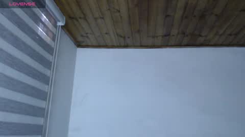 Snapshot of malasexychick chatting on February 26, 12:36 pm Mariapau online show from February 26, 12:36 pm