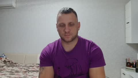 malchyshka online show from December 10, 5:33 pm