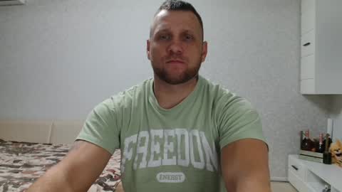 malchyshka online show from December 14, 5:47 pm