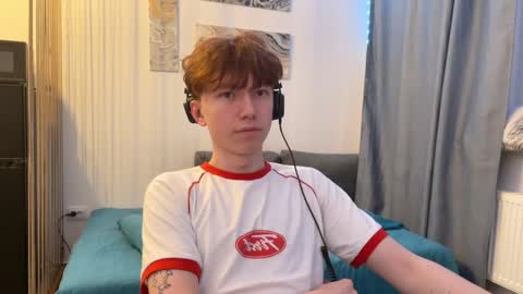 Snapshot of malcolm_yang chatting on December 15, 8:02 pm Tom and Mark 3 online show from December 15, 8:02 pm