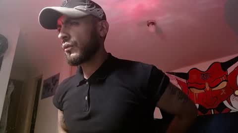 malek_xarx online show from March 4, 3:01 am