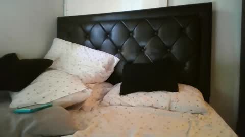 Snapshot of malekthick chatting on June 6, 1:38 pm malekthick online show from June 6, 1:38 pm