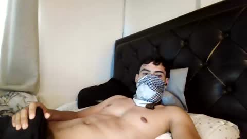 Snapshot of malekthick chatting on June 28, 5:19 pm malekthick online show from June 28, 5:19 pm