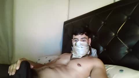 Snapshot of malekthick chatting on July 28, 11:37 pm malekthick online show from July 28, 11:37 pm