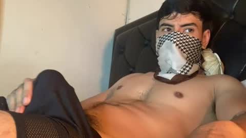 Snapshot of malekthick chatting on August 7, 1:46 pm malekthick online show from August 7, 1:46 pm