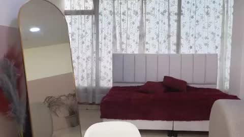 Snapshot of malen_fitnessmilf chatting on June 28, 7:20 pm malen_fitnessmilf online show from June 28, 7:20 pm