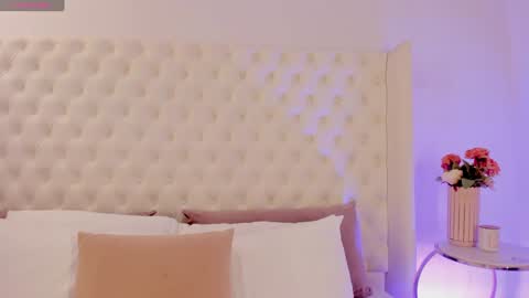 Malena Angel online show from February 7, 9:15 pm